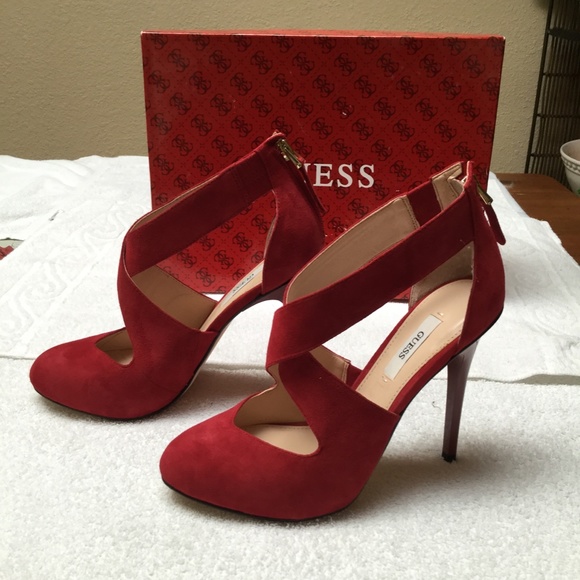 GUESS Rambo pump - Picture 2 of 5